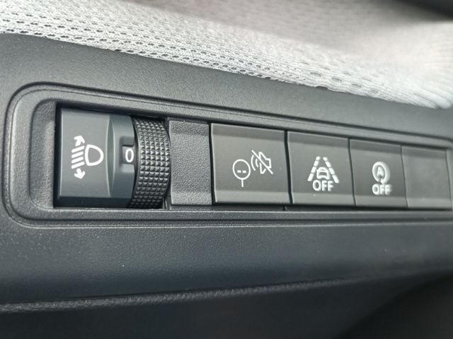 Citroën C3 Turbo 100 MAX HUD°NAVI°LED°RFK°FRONT- LENKKRA