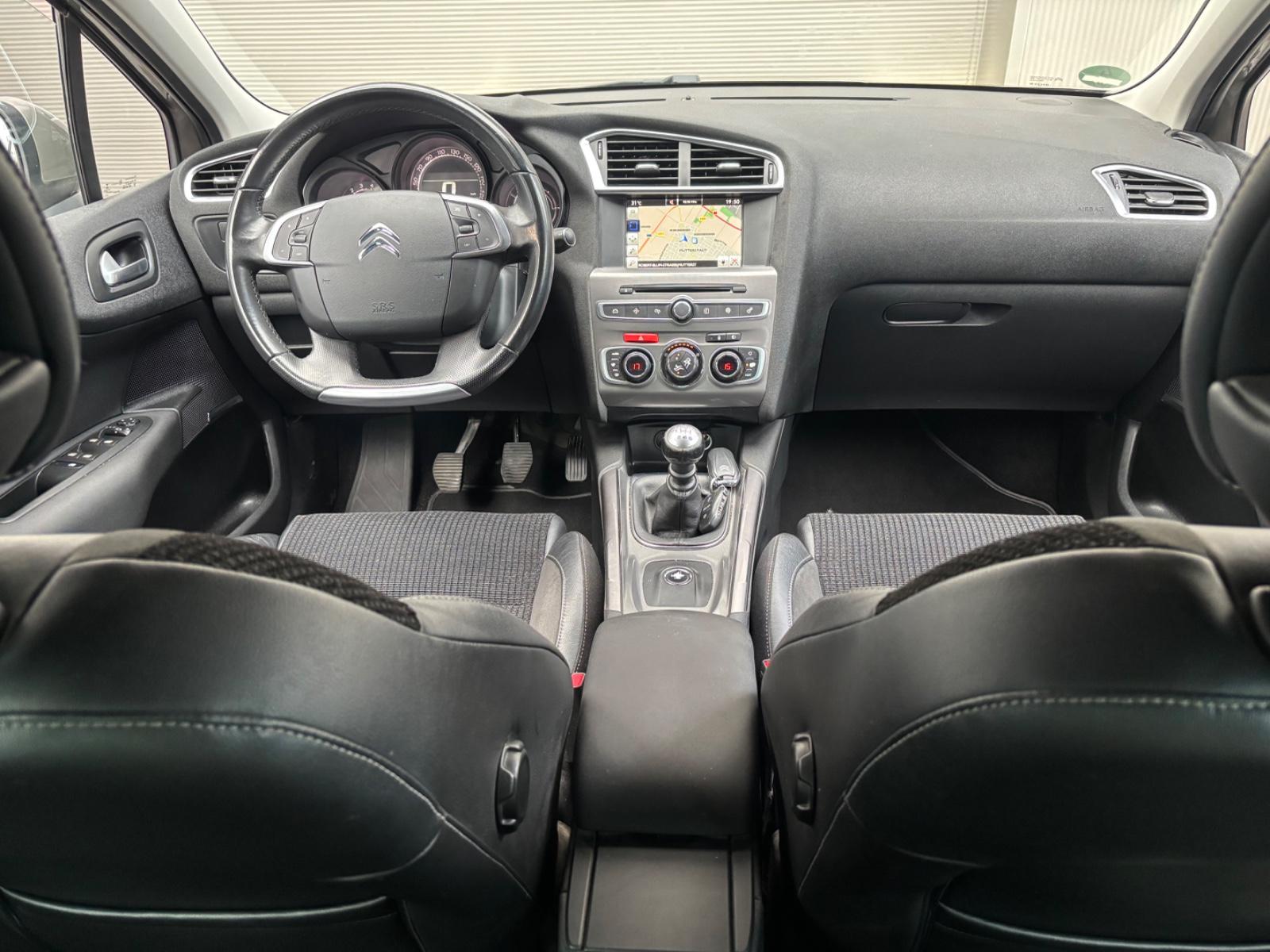 Citroën C4 Lim. Shine NAVI-TEILLEDER-PDC 2x
