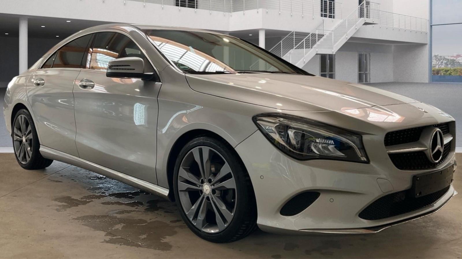 Mercedes-Benz CLA 180 Urban 122PS 7-G DCT*LED*SHZ*NAVI*KAMERA