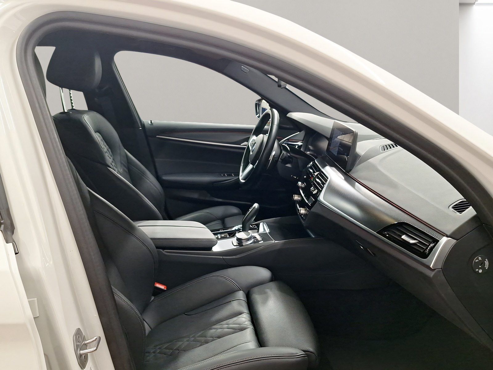 BMW 530i Touring M Sport Harman K LiveCockpitProf foto 5