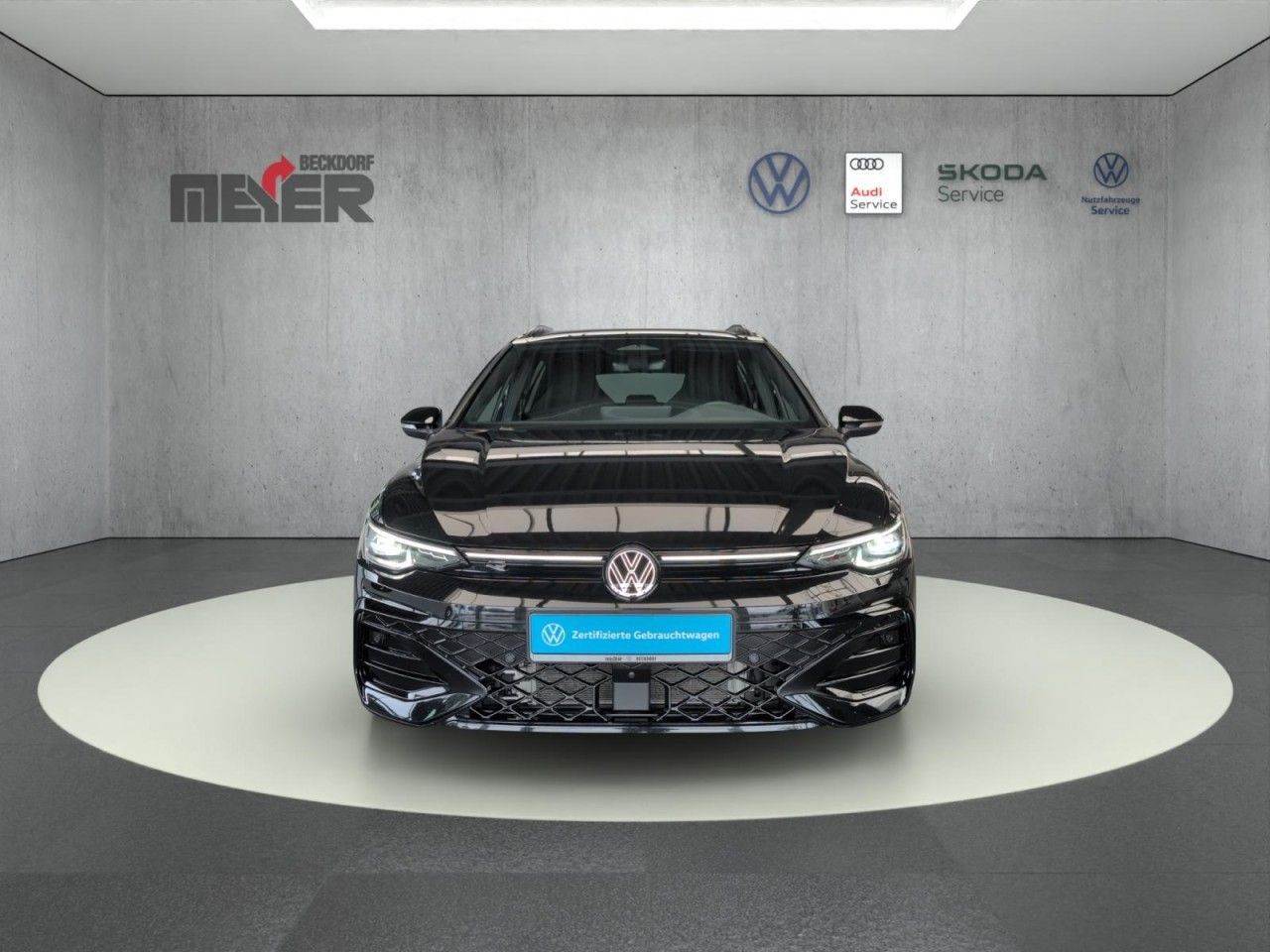 Golf Variant R-Line 1.5 eTSI DSG *Black Style*