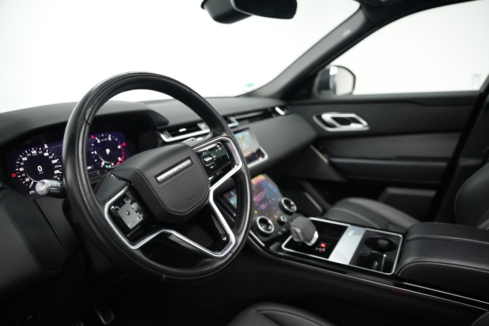 Fahrzeugabbildung Land Rover Range Rover Velar R-Dynamic SE*Pano*HUD*Meridian