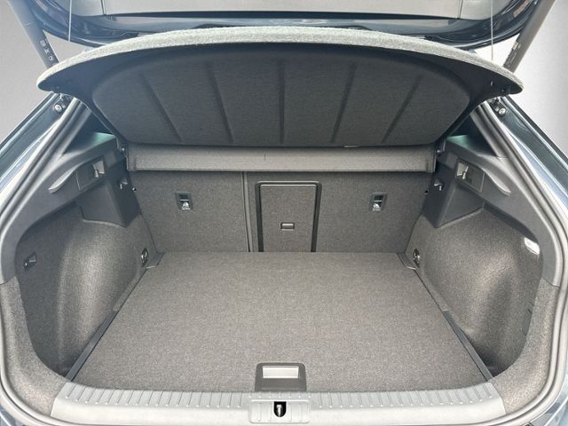 Formentor 1.5 eTSI DSG AHK+LED+NAVI.+ACC+KAMERA+