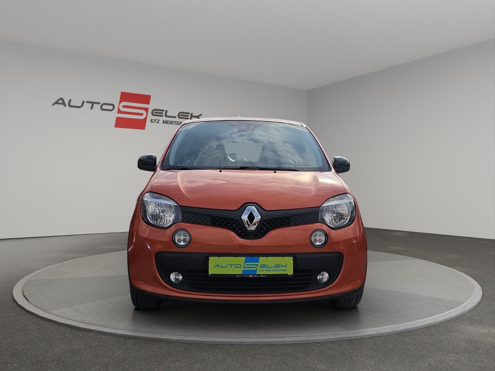 Fahrzeugabbildung Renault Twingo GT Tempomat SHZ PDC TÜV NEU