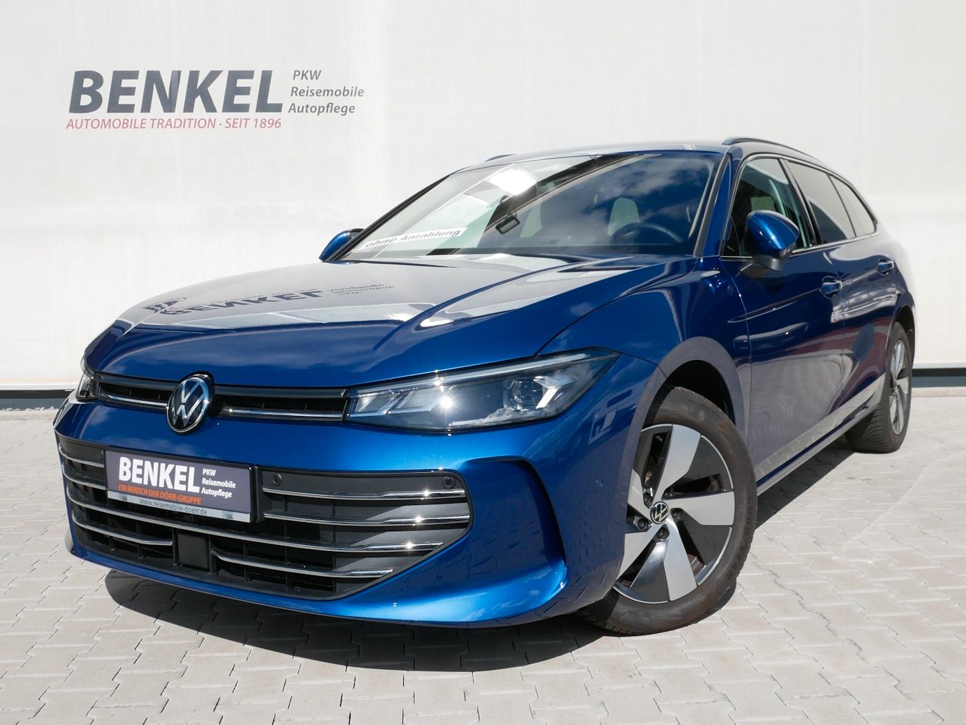 Fahrzeugabbildung Volkswagen Passat Variant 1.5 Business NEU57T Sthzg HUD DSG
