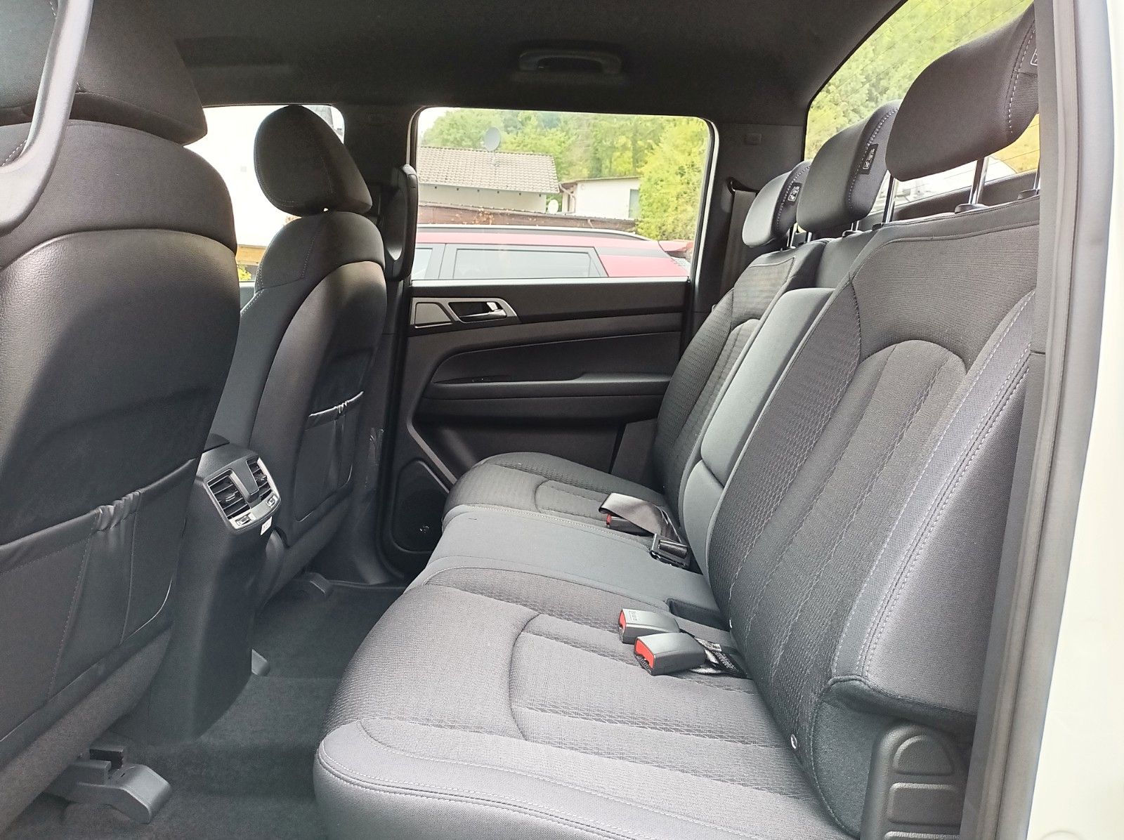 Fahrzeugabbildung KGM MUSSO GRAND CORE+ALLRAD+17ZOLL+R.KAMERA
