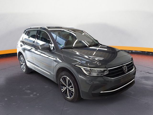 Volkswagen Tiguan 1.5 TSI MOVE+GJR+RFK+NAV+ACC+PDC+LED+DAB+