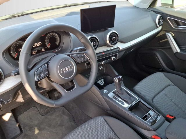 Q2 35 TFSI S-TRONIC ADVANCED