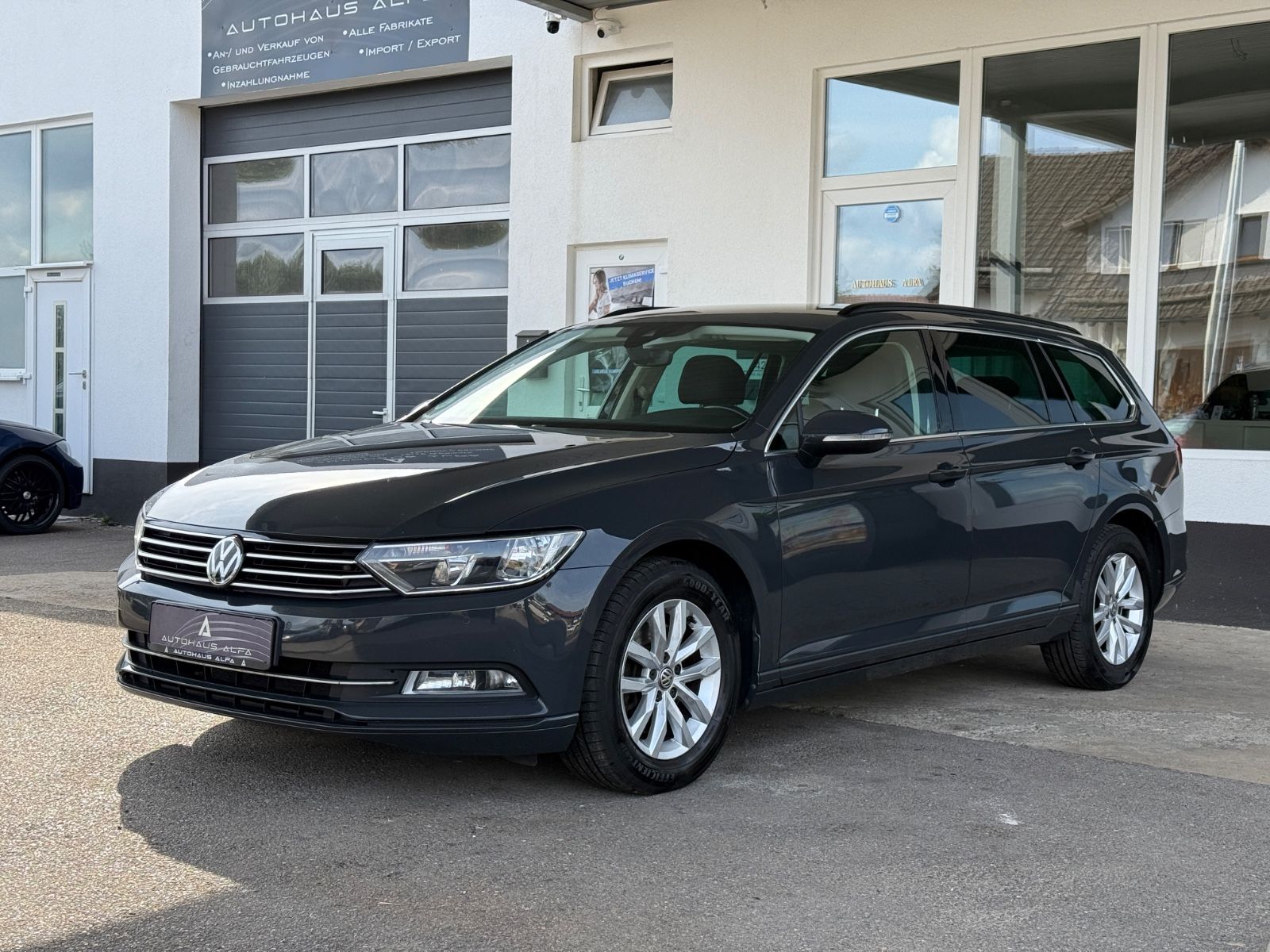 VW Passat Comfortline 2.0 TDI/DSG/Massage/ACC/Kam