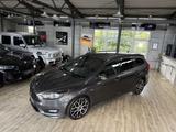 Ford Focus ST-Line Automatik*KAMERA*NAVI*CARPLAY - Ford Focus: Kombi, ST