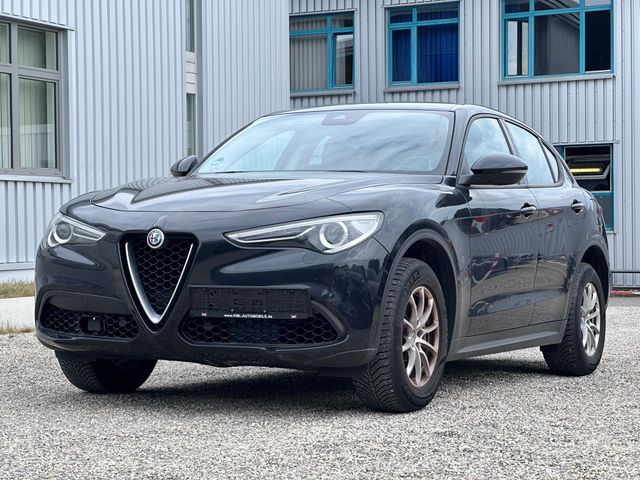 Alfa Romeo Stelvio  Q4 Xenon / Navi / Keyless / uvm. 