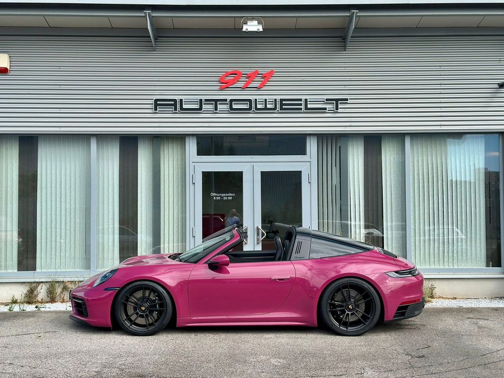 Porsche 992