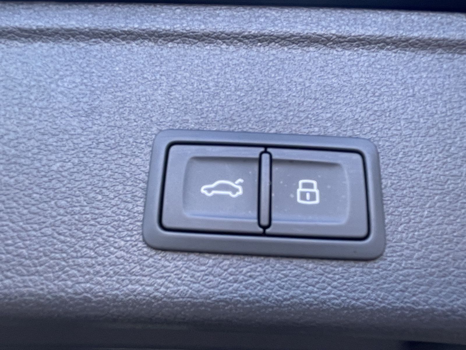 Audi A4 - Bild 23