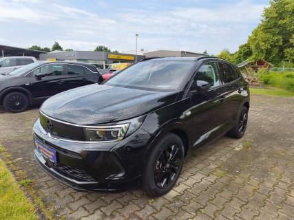 Autohaus Zimpel & Franke - Opel Grandland GS Line 1.2 Direct Injection Turbo 96 - Bild 2 Autohaus Zimpel & Franke - Opel Grandland GS Line 1.2 Direct Injection Turbo 96 - Bild 2