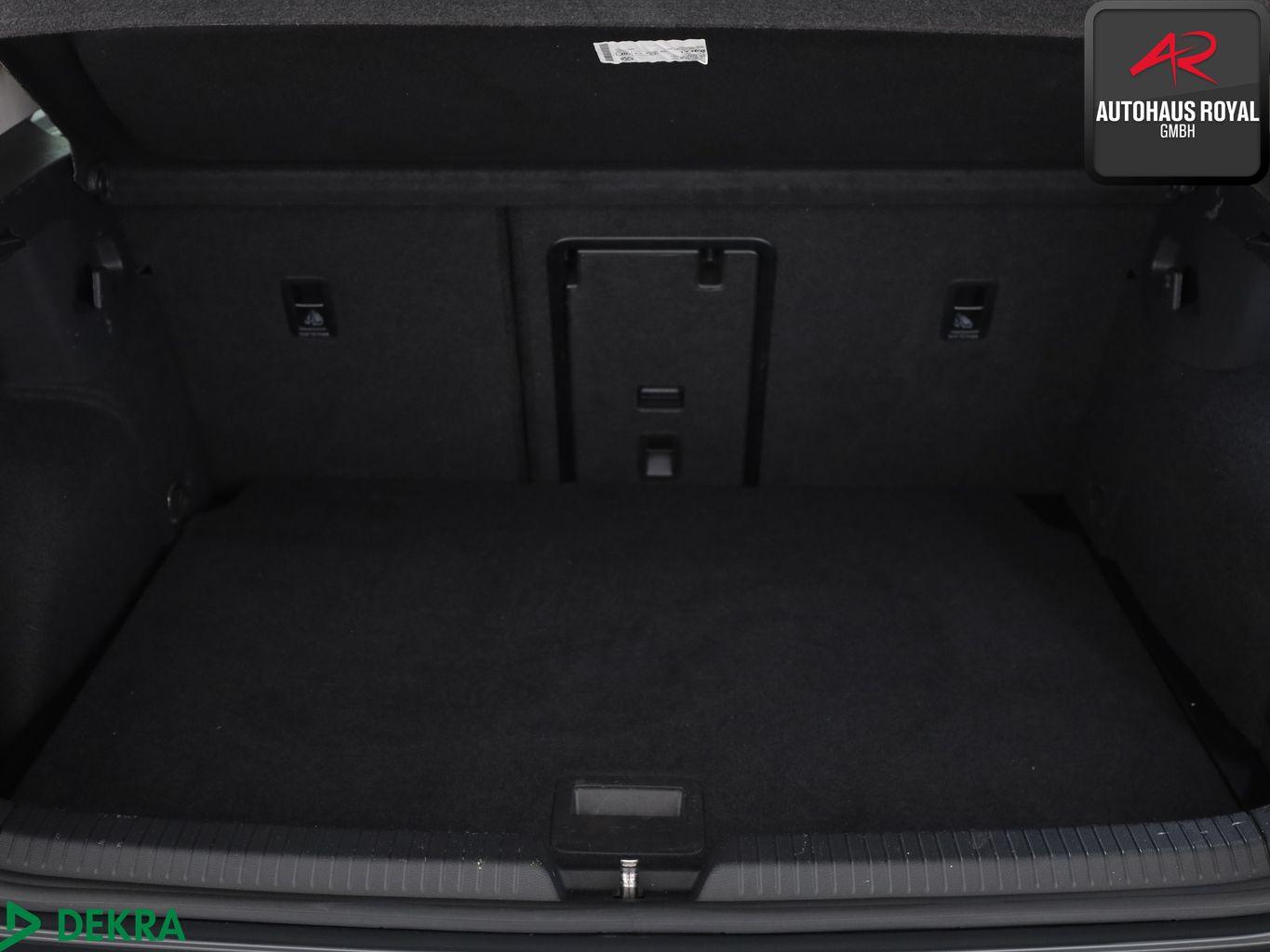 Volkswagen Golf VIII 2.0 TSI STYLE MASSAGE,MEMORY,AMBIENTE, миниатюра 12