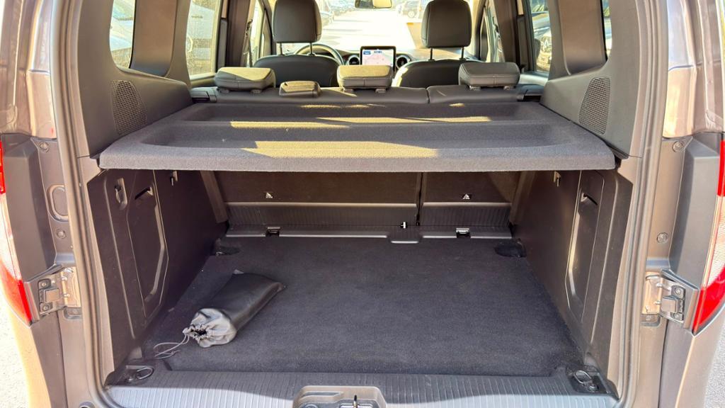 Mercedes-Benz T 180 PROGRESSIVE STANDARD LED NAVI BENZIN KLIMA
