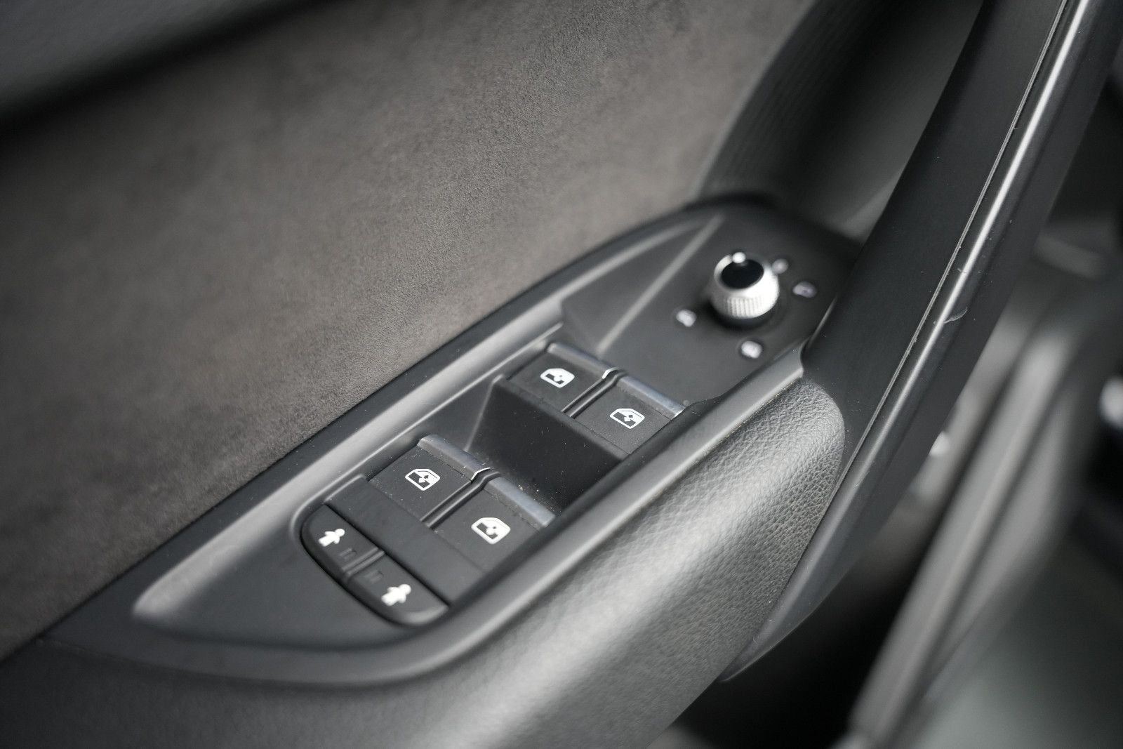 Fahrzeugabbildung Audi SQ5 3.0 TFSI *Pano*RautenSitze*HUD*Virtual*B&O*