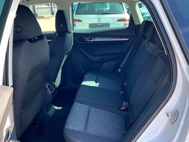 Fahrzeugabbildung SKODA Karoq Clever 1,5 TSI 110 kW DSG