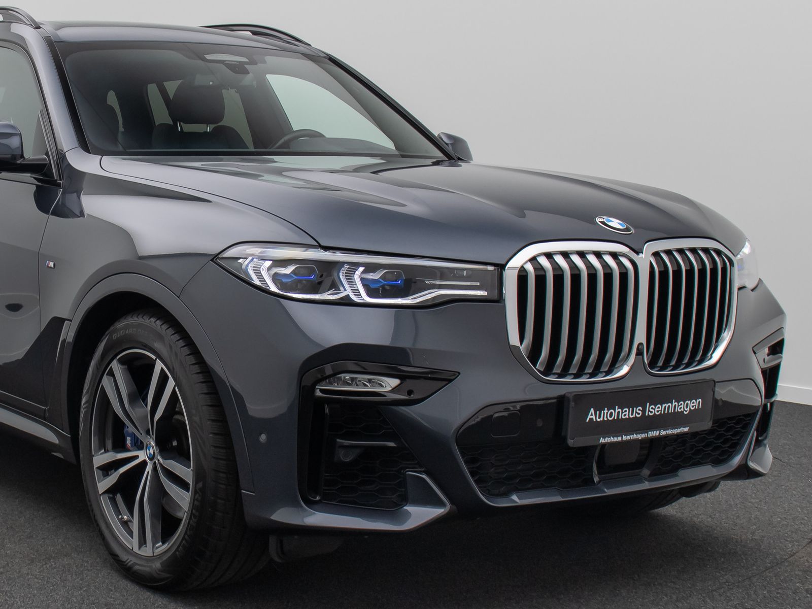 Fahrzeugabbildung BMW X7 xD40d M Sport Panorama 360°Laser HUD SoftCL