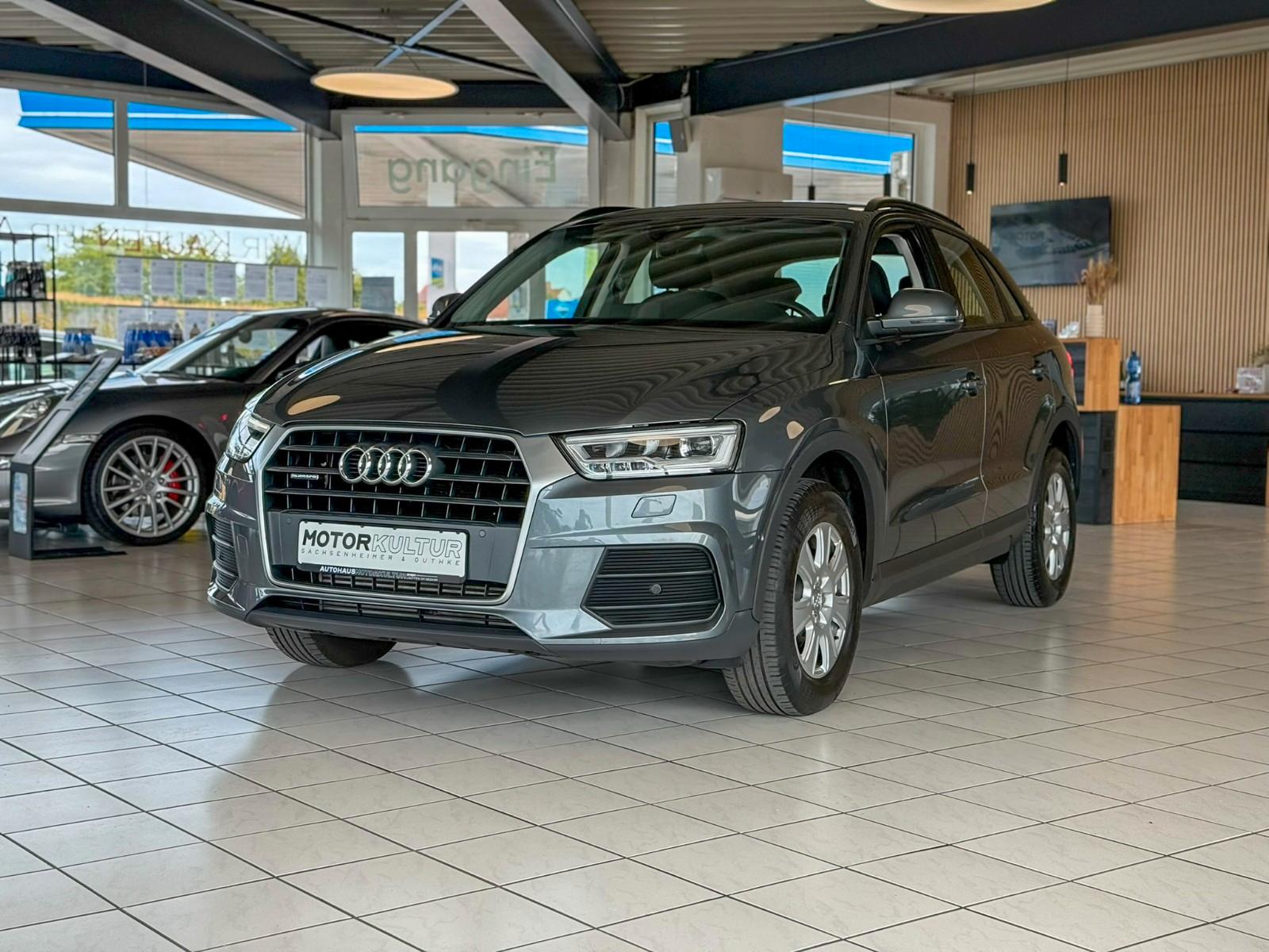Audi Q3 quattro | Navi | Kamera | Totwinkel. | uvm.