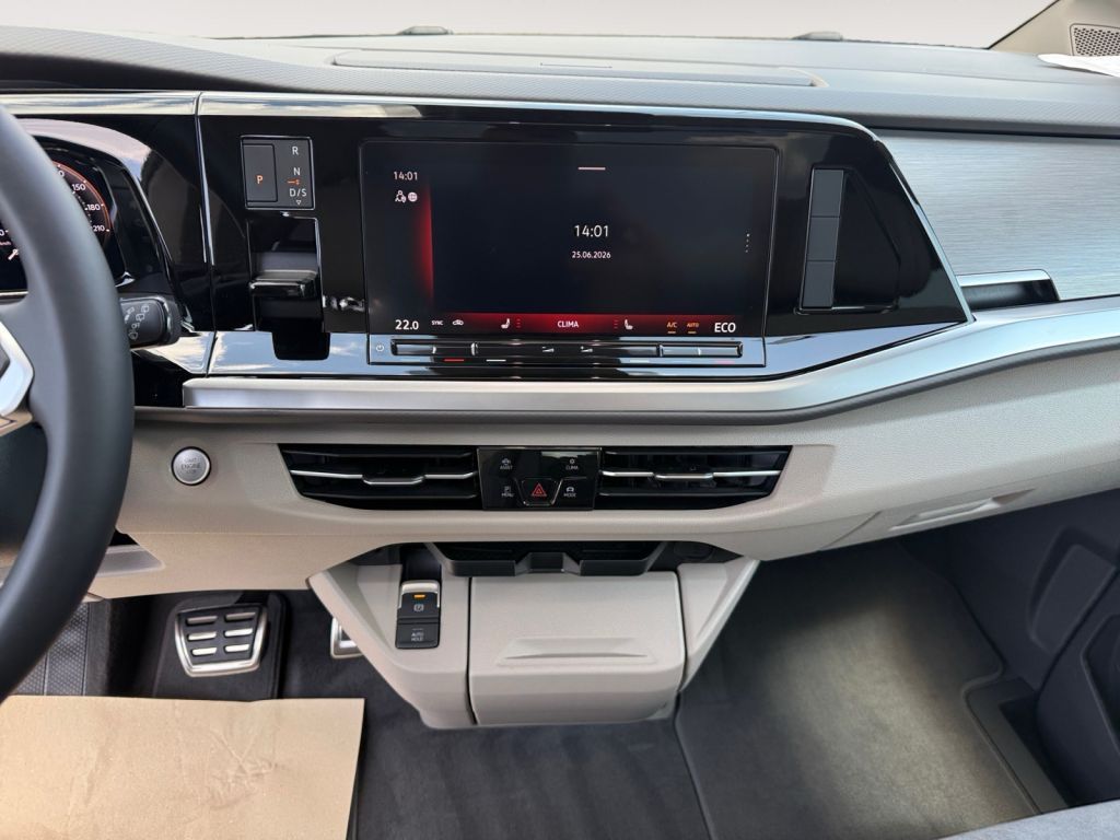 Fahrzeugabbildung Volkswagen T7 Multivan eHybrid 4MOTION LÜ Energy Panorama