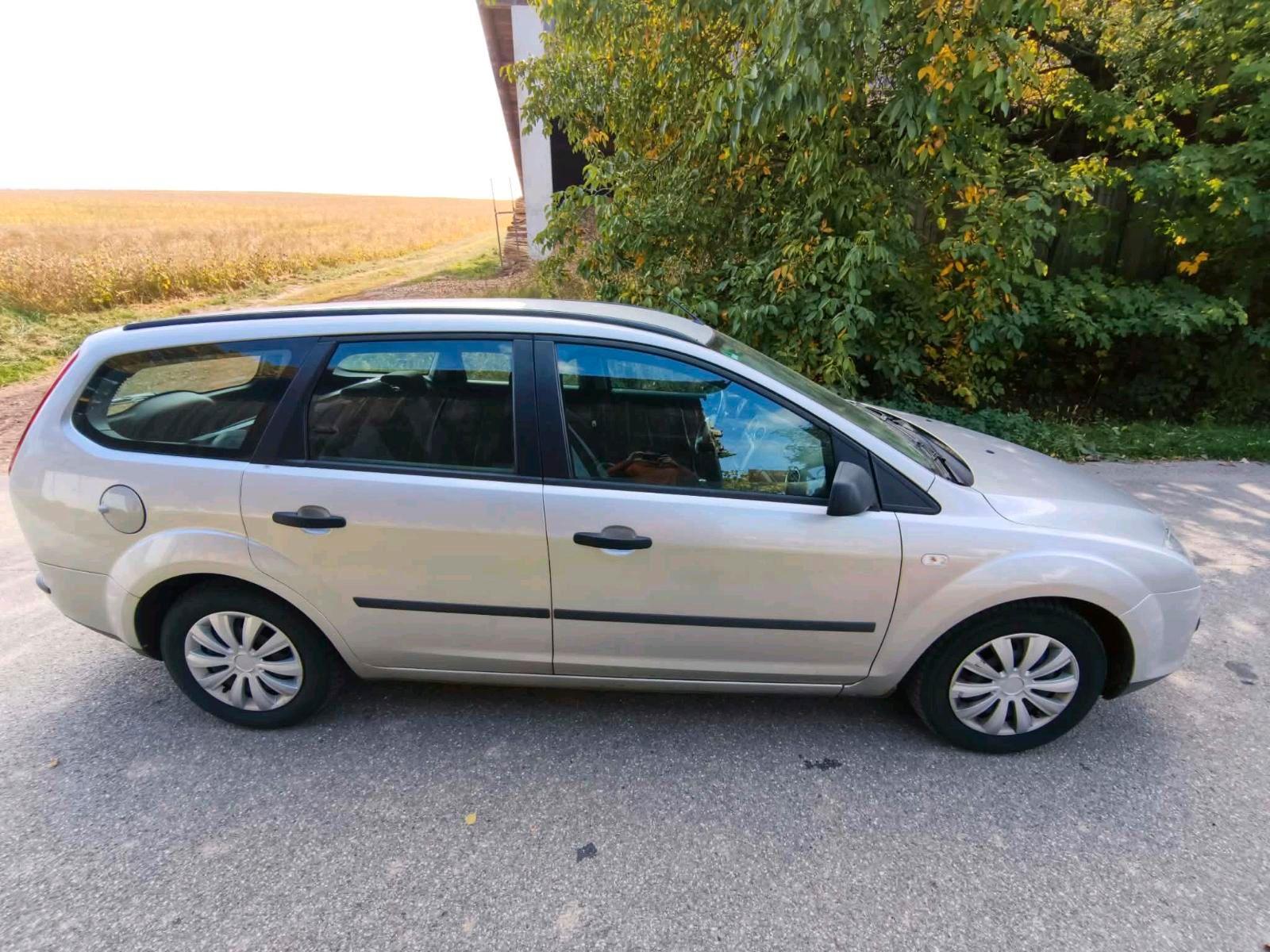 Ford Focus 2007 — photo 14