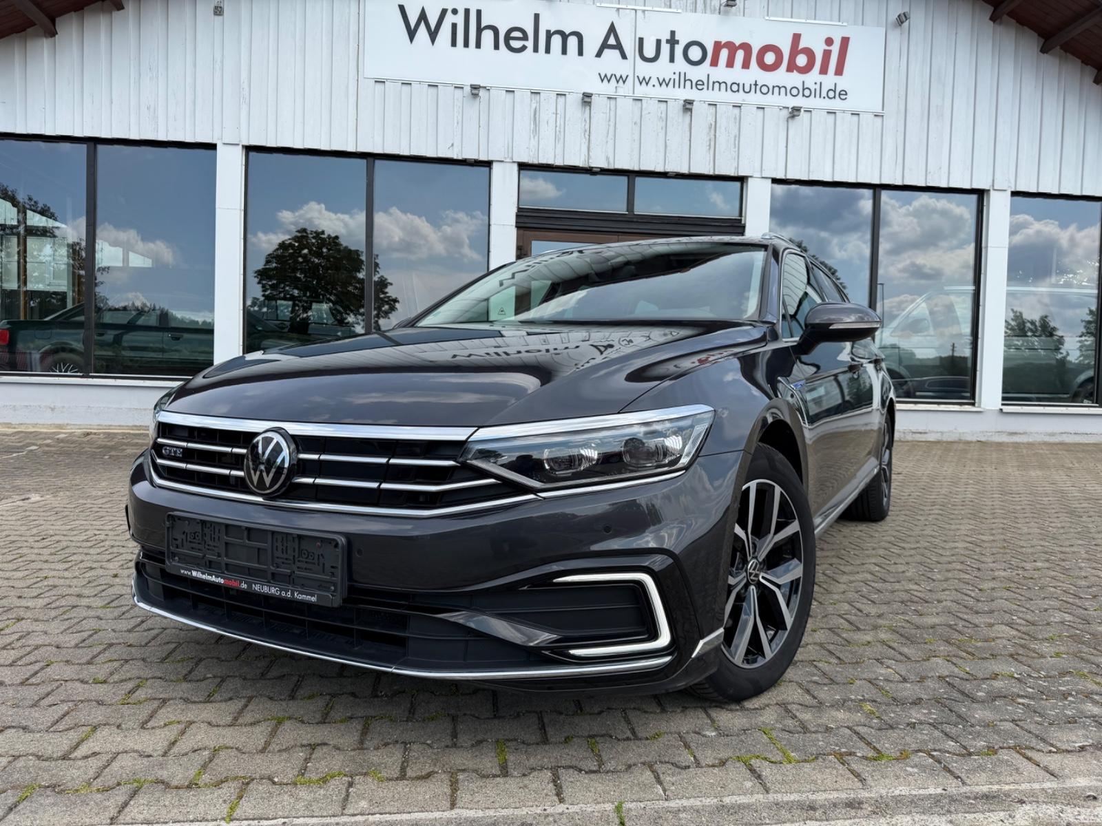 Volkswagen Passat Variant GTE DIGI IQ Matrix RearView Lenkh