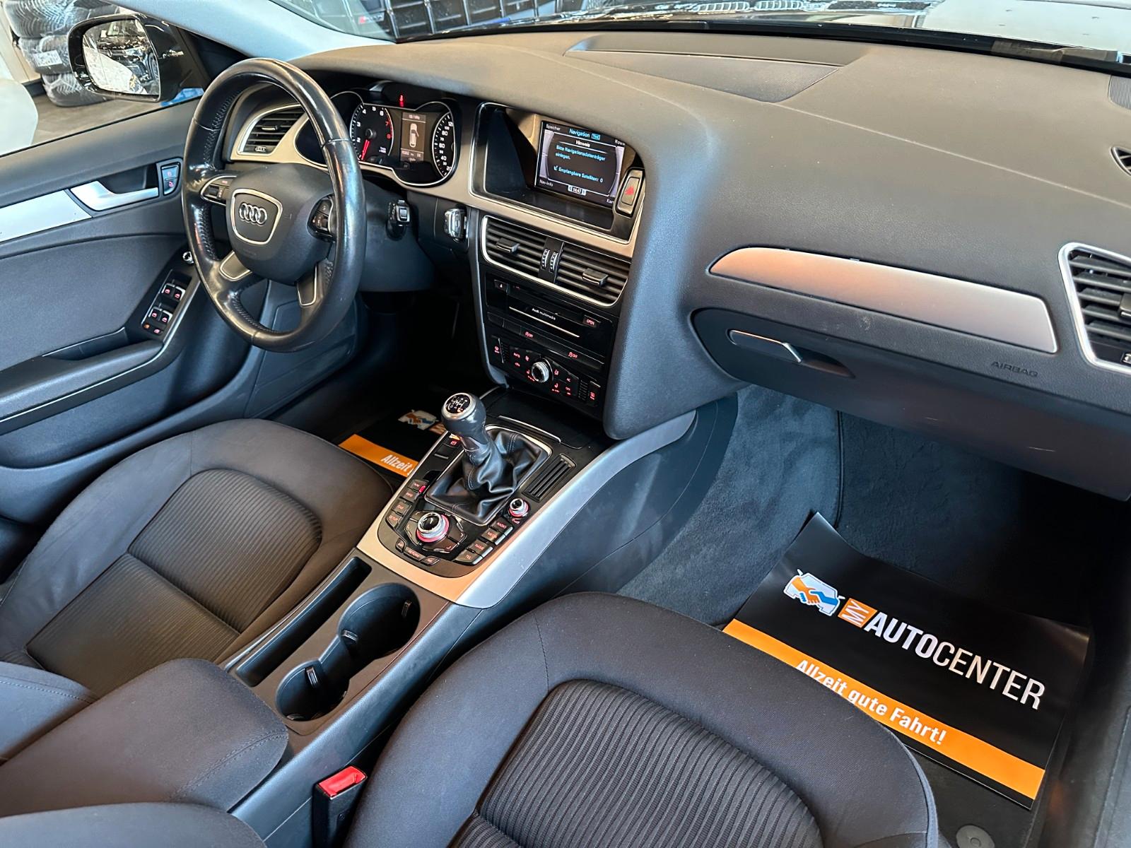 Audi A4 2013 — photo 36