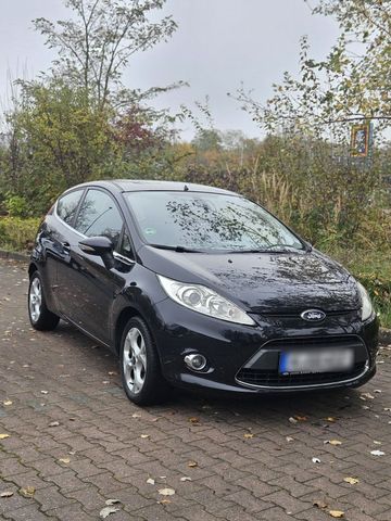 Ford Fiesta 2010  Top Ausstattung & Komfo...