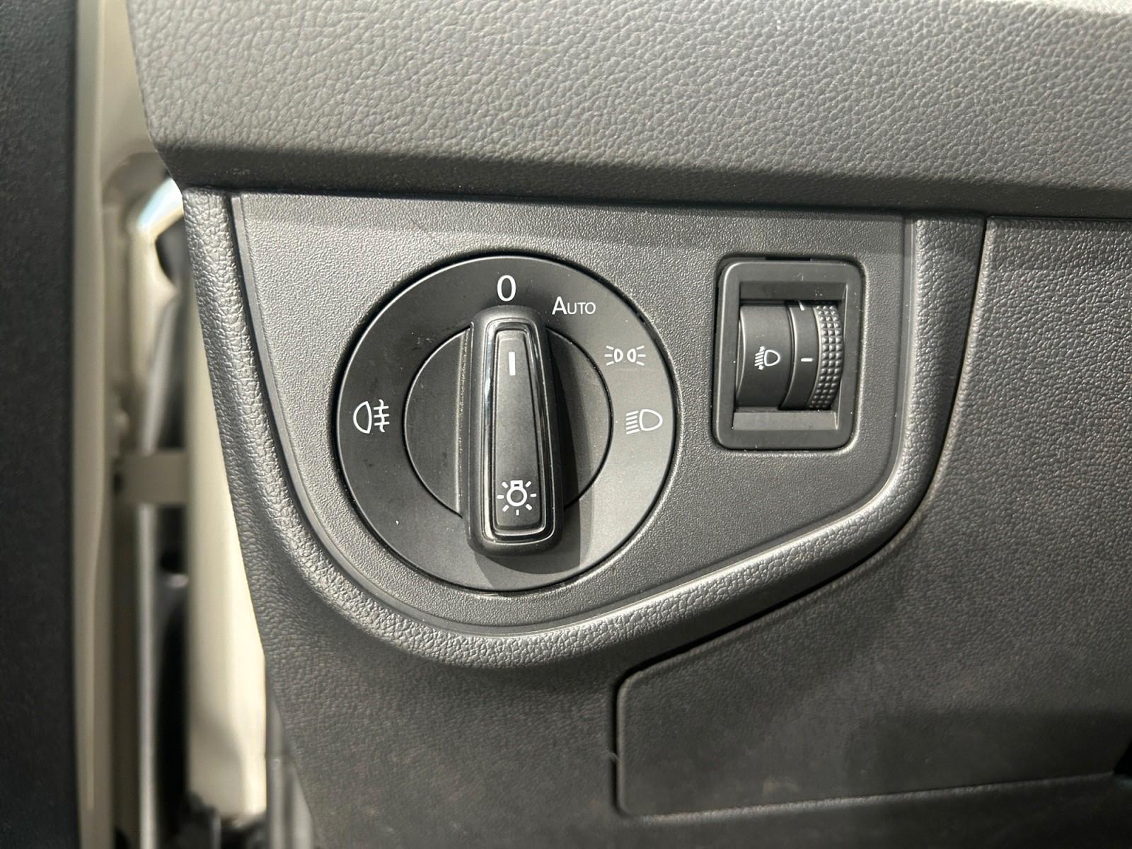 Volkswagen Polo VI 1.0 KLIMA LED PDC DIGICOCKPIT, миниатюра 16