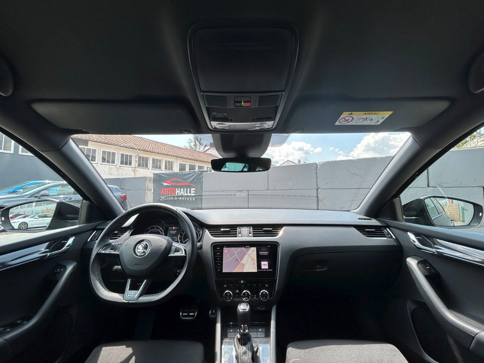 Fahrzeugabbildung SKODA Octavia Combi RS 2.0 TSI DSG
