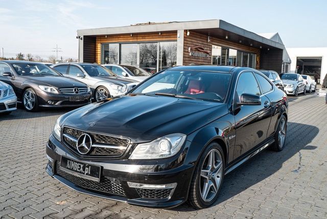 Mercedes-Benz C63 AMG Coupé 1 Hand Top Zustand Voll Unfallfrei