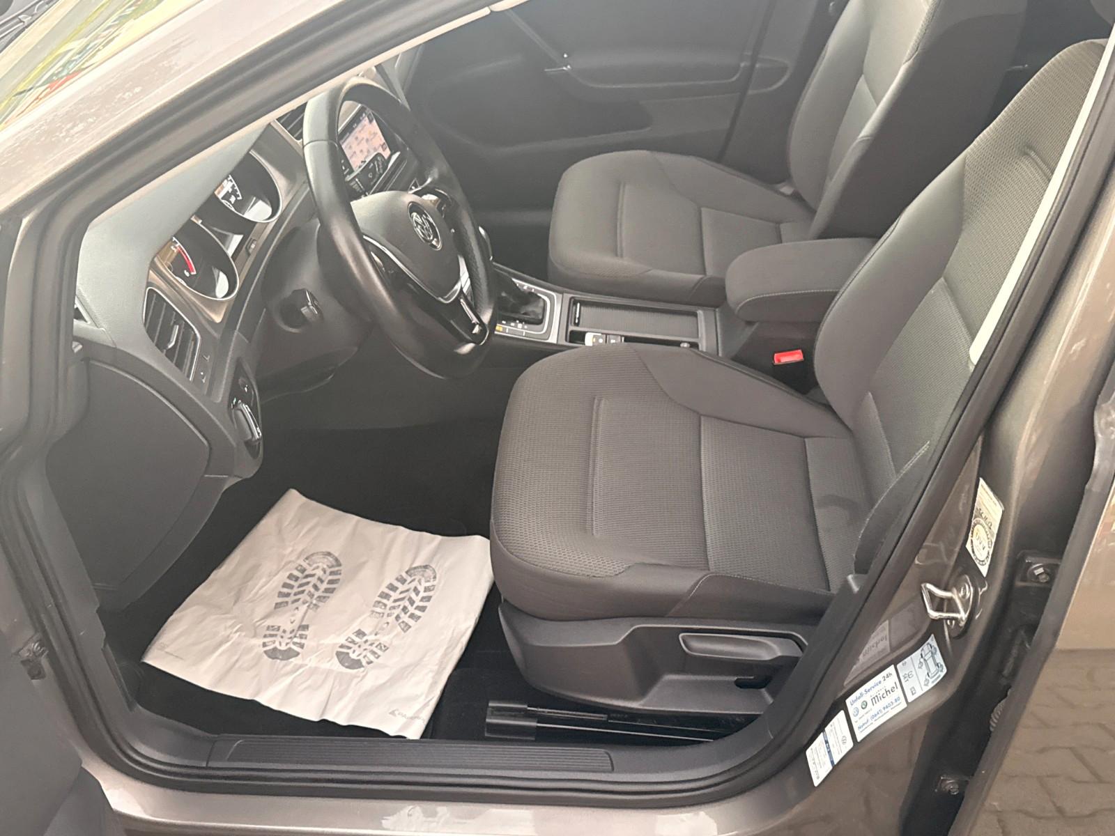 Volkswagen Golf 2013 — photo 32