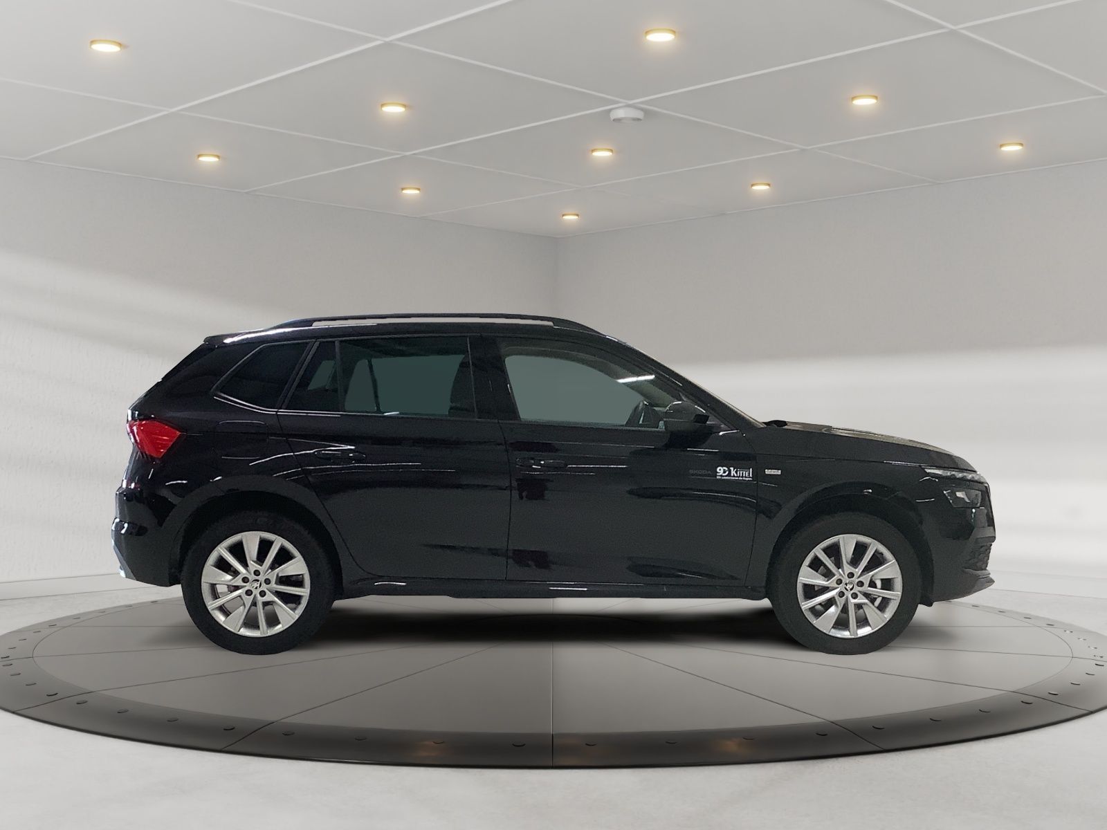 Kamiq Tour 1,5 TSI NAVI PDC KLIMAAUTO SH ALU