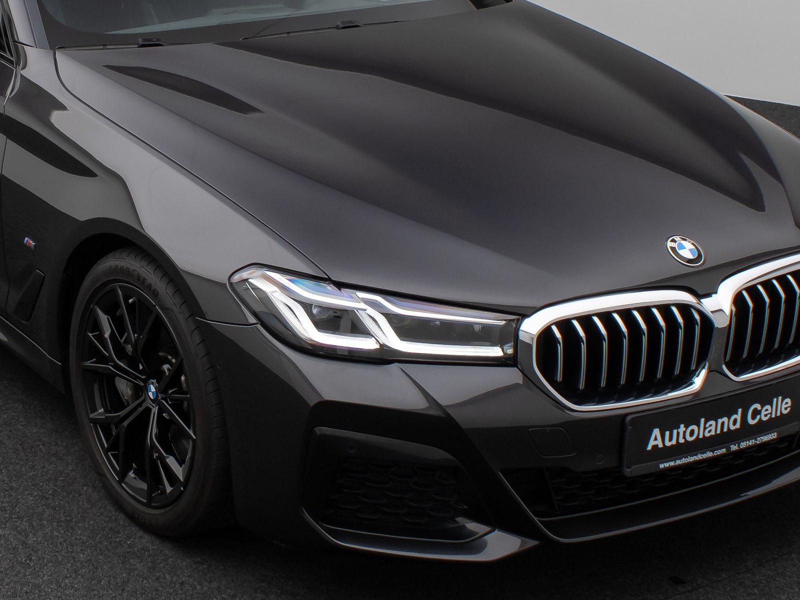 Fahrzeugabbildung BMW 540d xD M Sport Kamera Laser HUD DAB H/K Komfort