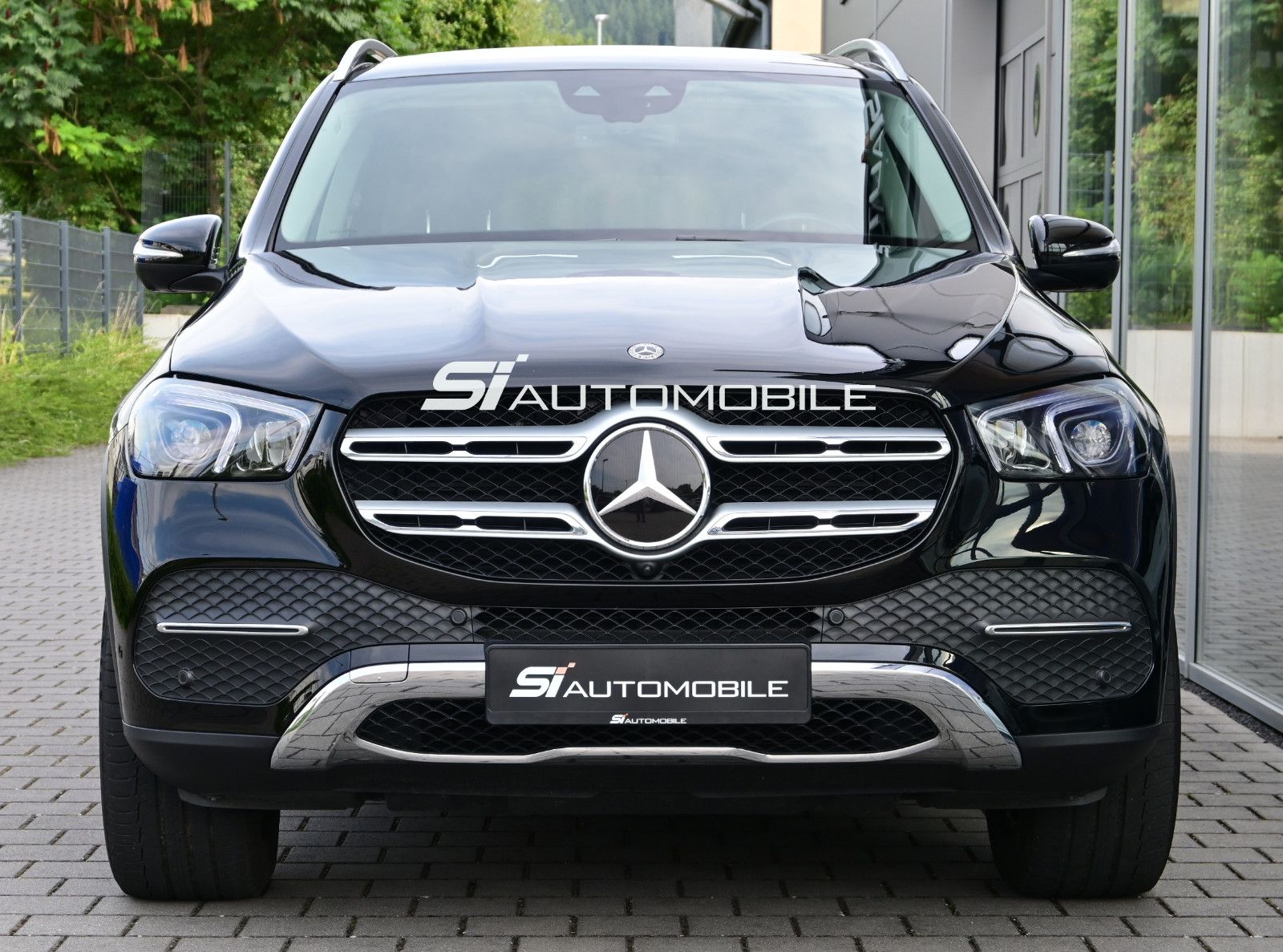 Fahrzeugabbildung Mercedes-Benz GLE 350 de 4M. °ACC°AHK°AIRMATIC°BURMESTER°360°