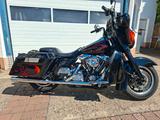 Harley-Davidson FLT - HARLEY-DAVIDSON 1996
