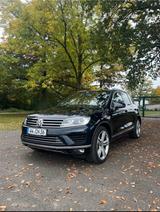 Volkswagen VW Touareg Executive - Volkswagen Touareg in Leverkusen