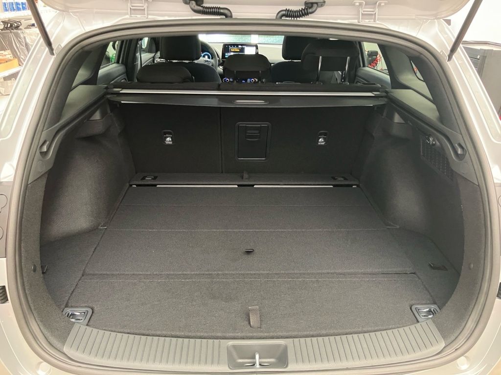 Fahrzeugabbildung Hyundai i30 Kombi 1.6 T-GDI Trend AUT SpurH