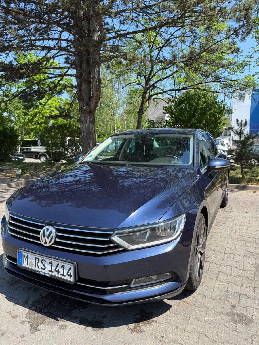 VW Passat 2.0 TDI ACC/AHK/HU Neu