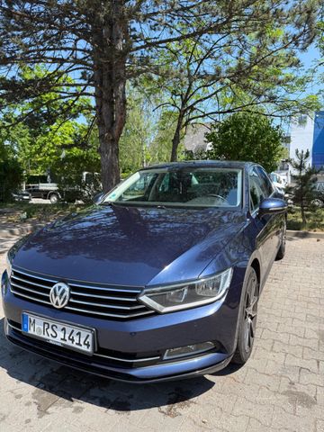 VW Passat 2.0 TDI ACC/AHK/HU Neu