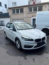 BMW 216d Active Tourer - BMW 216 aus 2015