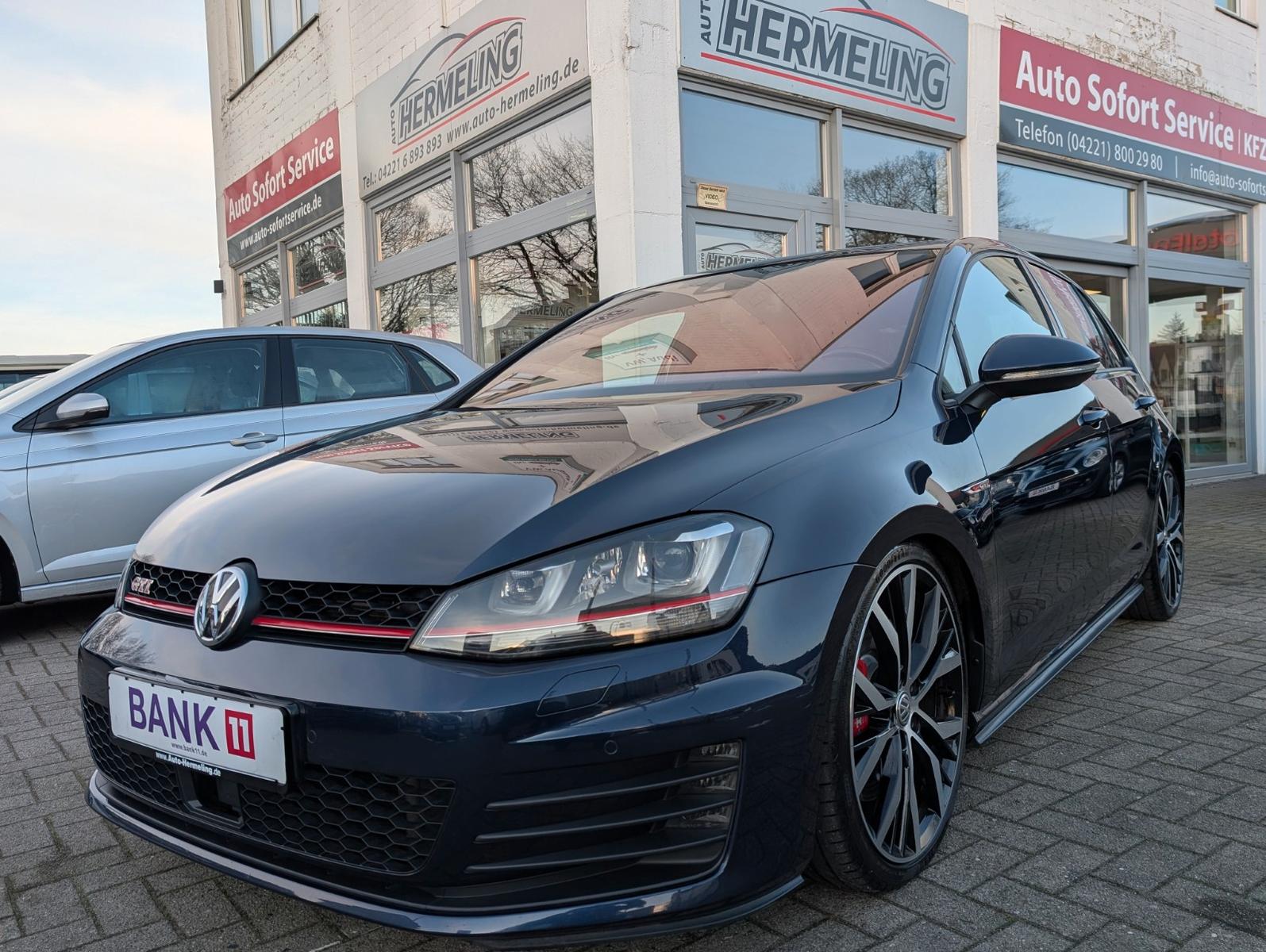 Volkswagen Golf 2.0 TSI GTI DSG Performance Pano|Cam|AHK