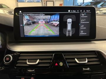 BMW 530 e Touring xDrive *Virtual Cockpit*AHK*LED*BT