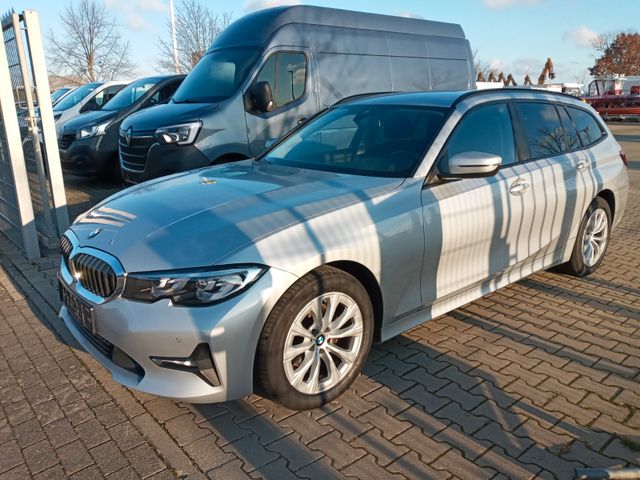 BMW 3 Touring 320 d *MILD-HYBRID/DIESEL/E *SPORT *