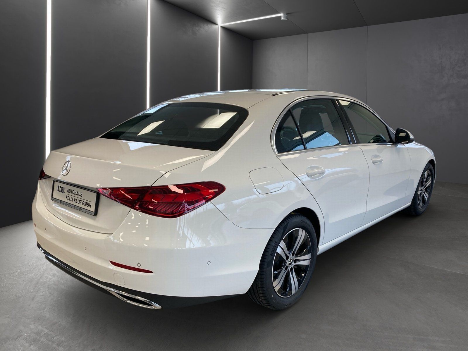 Fahrzeugabbildung Mercedes-Benz C 180 Avantgarde*Distro*Totwink*LED*Kam*Carplay*