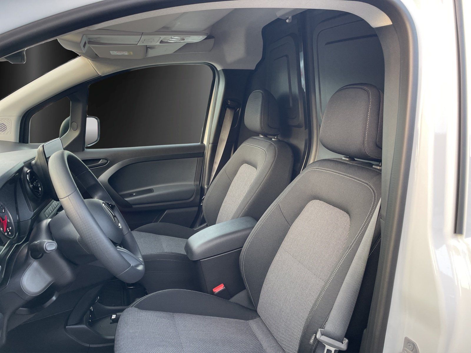 Fahrzeugabbildung Mercedes-Benz Citan 112 CDI Kasten PRO Standard