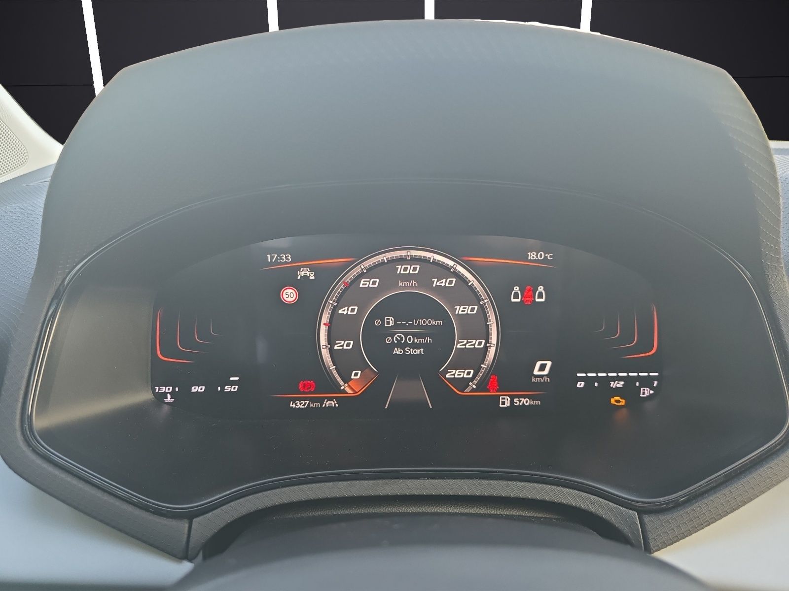 Fahrzeugabbildung SEAT Arona Style Edition 1.0 TSI ACC LED APP SH