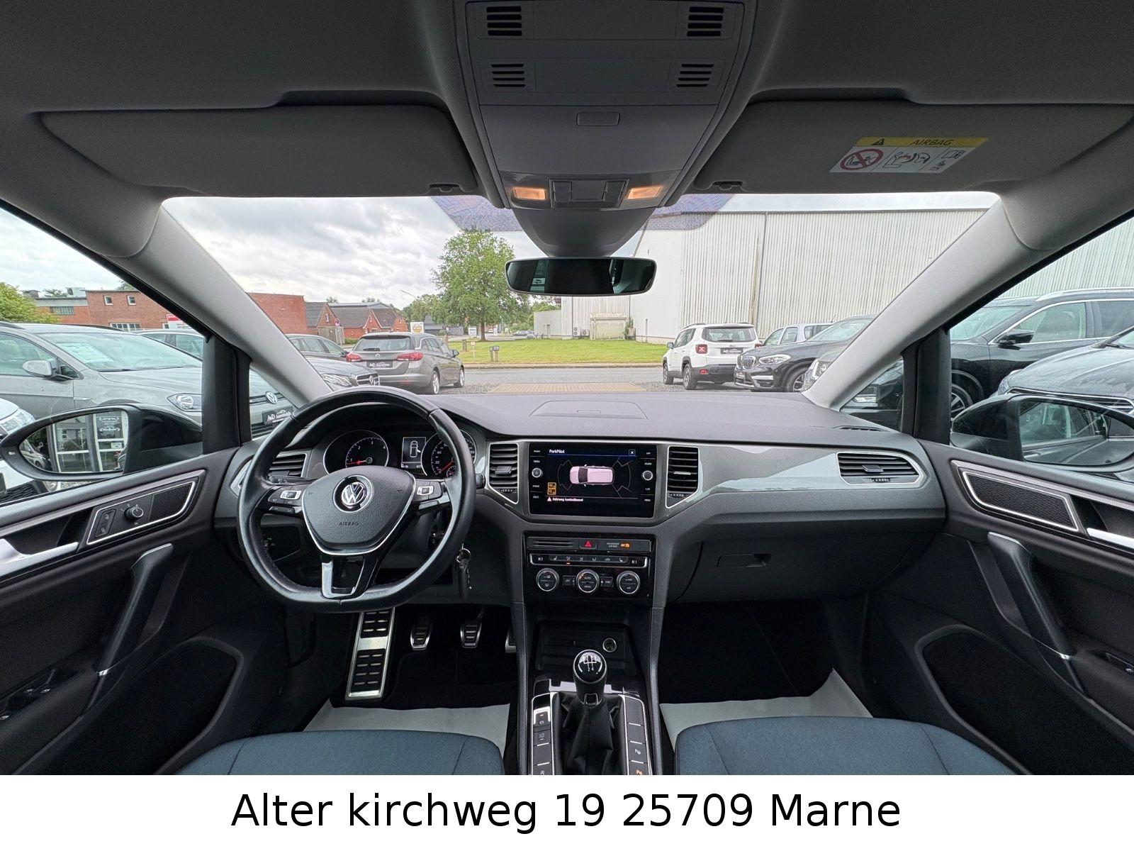 Volkswagen Sportsvan IQ.DRIVE.BT.PA.SH.PDC.TW.SPH..TÜV NEU
