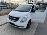 Hyundai H1 Starex Premium 2.5 Automatik - Hyundai H-1 Starex